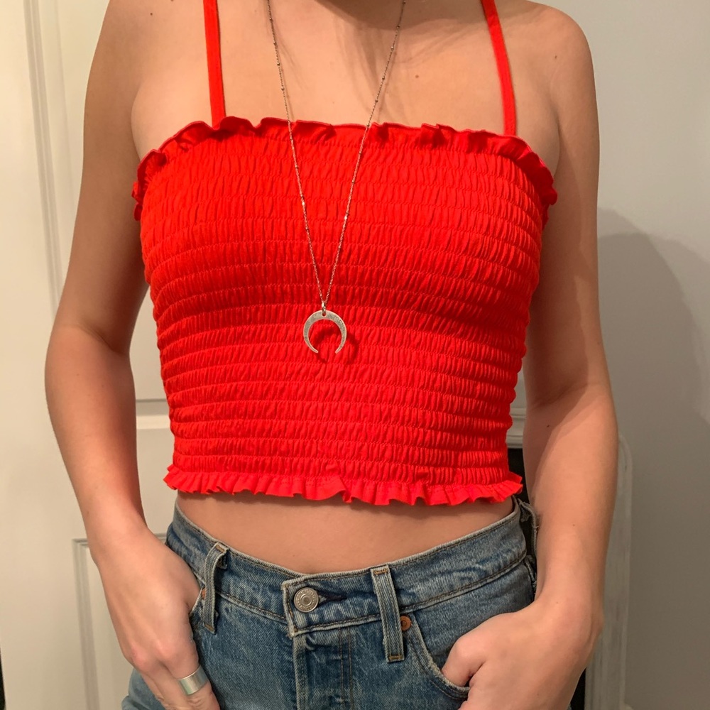 Red ribbed tank top, size s